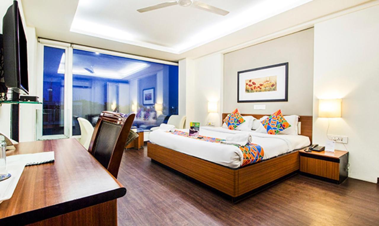 Fabhotel Prime Avenue Индаур Экстерьер фото